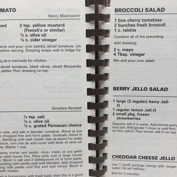 Favorite Recipes Of Quilters By North Cities Quilt Guild Cookbook 1990s Receipes - Picture 8 of 12